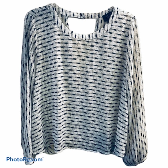 Astr Tops - ASTR Black and White Open Back Top